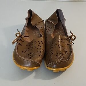 Fantini Soft Supple Leather Tan Brown Moccasin Lazer Cut Driving Shoe
